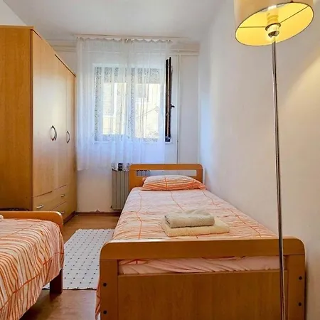 Ferienwohnung Fur 4 Personen Ca 45 Qm In Novigrad, Istrien Istrische Riviera Karpinjan